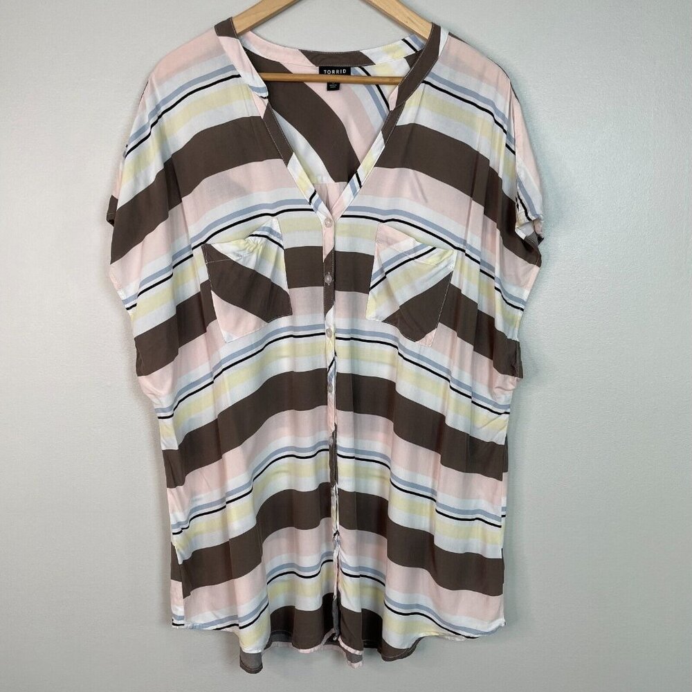 Torrid Top 3X Striped Challis Blouse Button-Up Short‎ Sleeve Women's - Picture 3 of 13